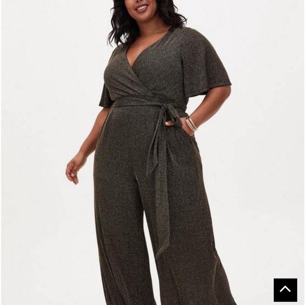 Torrid jumpsuit size 00
